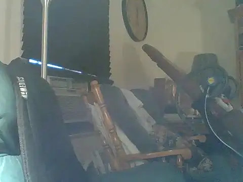 Snapshot of dicinyou80 chatting on November 2025 12:27:01 PM dicinyou80 online show from November 2025 12:27:01 PM