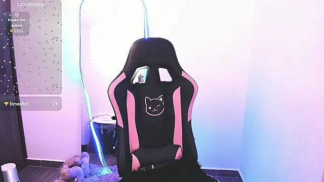 Snapshot of samiacooper25 chatting on October 2025 11:00:02 AM samiacooper25 online show from October 2025 11:00:02 AM