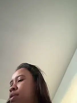 samiacooper25 online show from June 2026 11:12:02 AM