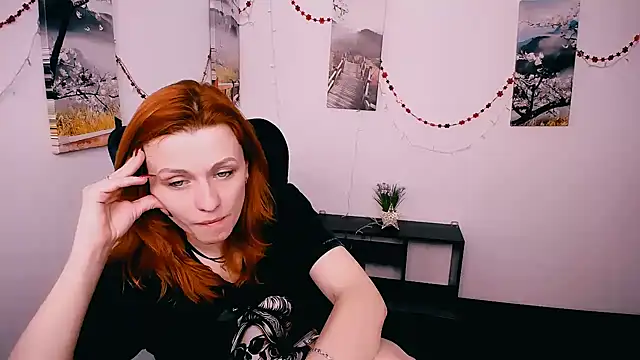 Snapshot of PeppyMia chatting on February 2026 08:05:02 AM PeppyMia online show from February 2026 08:05:02 AM