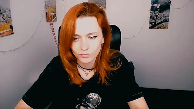 Snapshot of PeppyMia chatting on March 2026 07:56:01 AM PeppyMia online show from March 2026 07:56:01 AM