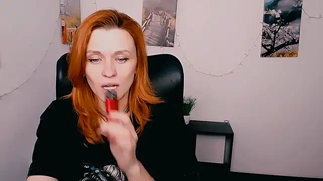 Snapshot of PeppyMia chatting on March 2026 07:45:01 AM PeppyMia online show from March 2026 07:45:01 AM