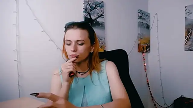 PeppyMia online show from June 2026 06:18:02 PM