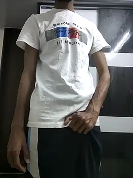 Snapshot of fckboy987 chatting on February 2026 06:17:02 PM fckboy987 online show from February 2026 06:17:02 PM