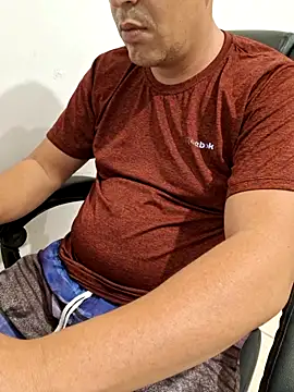 Snapshot of Carloskasado chatting on September 2025 10:31:02 PM Carloskasado online show from September 2025 10:31:02 PM