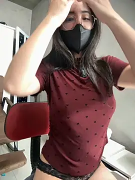 Voyerra g online show from November 2025 01:26:01 AM