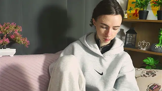 DeneenTurja online show from September 2025 09:36:02 AM