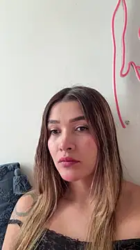 Snapshot of Lovejuana_ chatting on November 2025 01:55:02 PM Lovejuana online show from November 2025 01:55:02 PM