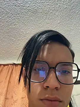 diegoand0911 online show from April 2026 04:45:02 PM