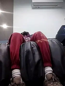 Snapshot of 77daddydick chatting on November 2025 01:22:04 PM 77daddydick online show from November 2025 01:22:04 PM