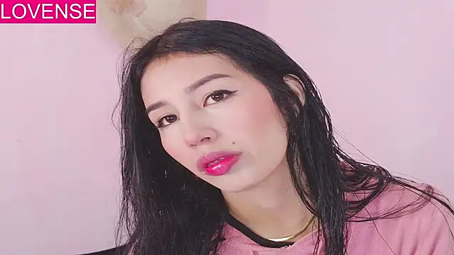 Miss Charlottet online show from May 2026 02:14:01 PM