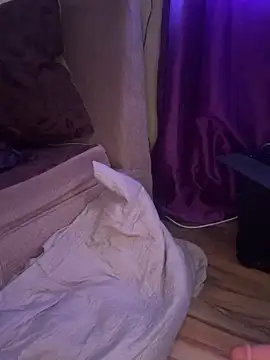 princesaliay online show from October 2025 01:20:01 PM