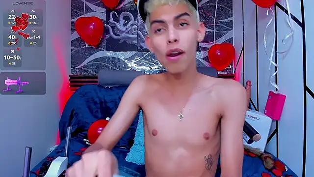 Snapshot of Room_69x chatting on February 2026 03:31:01 PM Room 69x online show from February 2026 03:31:01 PM