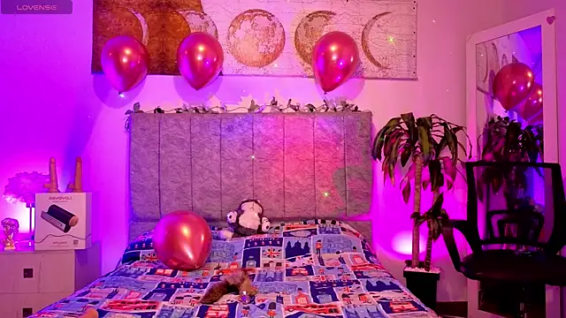 Room 69x online show from April 2026 07:55:02 PM