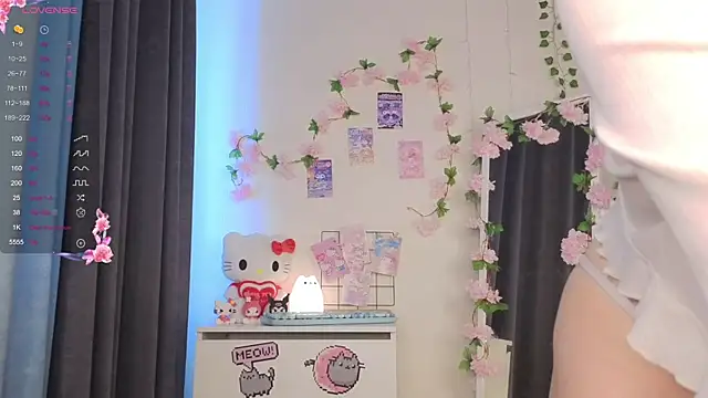 roxydolll online show from August 2026 02:02:01 AM