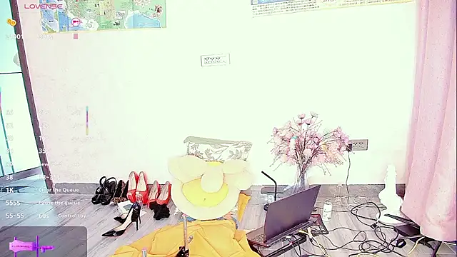 Solsken  online show from October 2025 01:03:02 AM