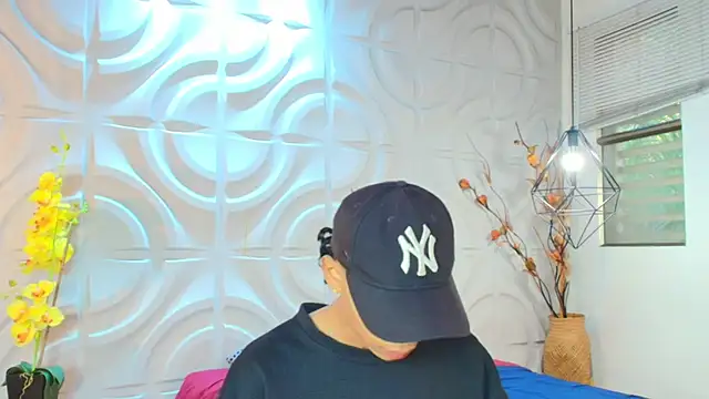 AlanCutee online show from June 2026 12:03:02 PM