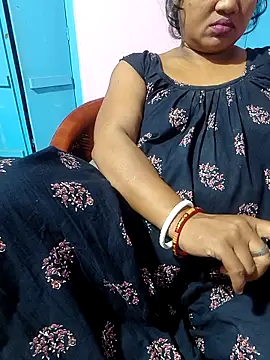 Cute-Swewty online show from October 2025 01:32:02 PM