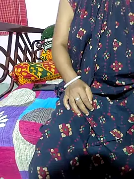 Snapshot of Cute-Swewty chatting on November 2025 01:17:02 PM Cute-Swewty online show from November 2025 01:17:02 PM