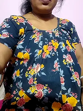 Snapshot of Cute-Swewty chatting on November 2025 01:50:01 PM Cute-Swewty online show from November 2025 01:50:01 PM