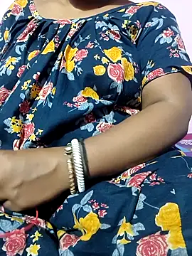 Snapshot of Cute-Swewty chatting on November 2025 01:10:02 PM Cute-Swewty online show from November 2025 01:10:02 PM