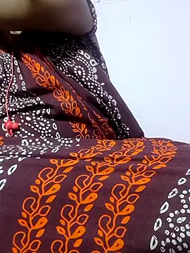 Snapshot of Cute-Swewty chatting on February 2026 01:38:01 PM Cute-Swewty online show from February 2026 01:38:01 PM