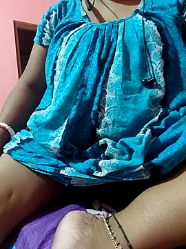 Cute-Swewty online show from May 2026 03:39:02 PM