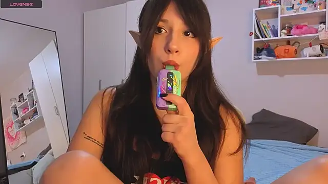 mzemta lisa online show from October 2025 08:40:02 PM