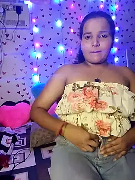 Snapshot of QueerSofty chatting on September 2025 06:53:02 PM QueerSofty online show from September 2025 06:53:02 PM