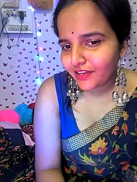 Snapshot of QueerSofty chatting on October 2025 01:34:01 AM QueerSofty online show from October 2025 01:34:01 AM