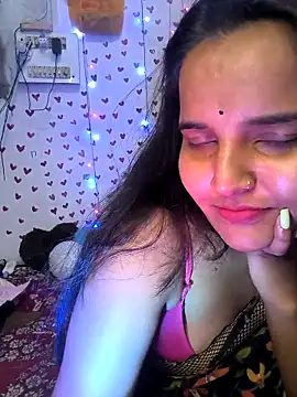 Snapshot of QueerSofty chatting on October 2025 02:04:01 PM QueerSofty online show from October 2025 02:04:01 PM