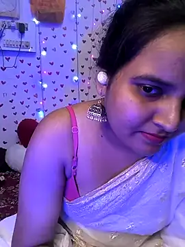 Snapshot of QueerSofty chatting on October 2025 05:43:01 PM QueerSofty online show from October 2025 05:43:01 PM