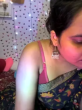 Snapshot of QueerSofty chatting on October 2025 01:42:02 PM QueerSofty online show from October 2025 01:42:02 PM