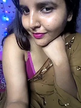 Snapshot of QueerSofty chatting on October 2025 04:42:01 AM QueerSofty online show from October 2025 04:42:01 AM