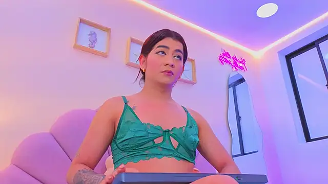  Grace turner  online show from October 2025 12:14:02 PM