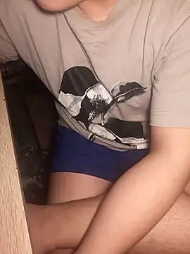 MinhTuan2002 online show from September 2025 06:34:01 PM