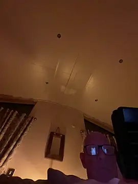 philefc online show from November 2025 05:14:02 PM