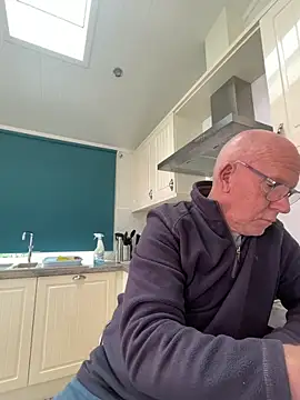 Snapshot of philefc chatting on March 2026 02:01:02 PM philefc online show from March 2026 02:01:02 PM