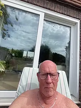 Snapshot of philefc chatting on June 2026 09:55:02 AM philefc online show from June 2026 09:55:02 AM