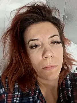 Anayssa  online show from September 2025 07:52:01 PM