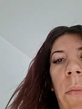 Anayssa  online show from March 2026 11:21:01 AM