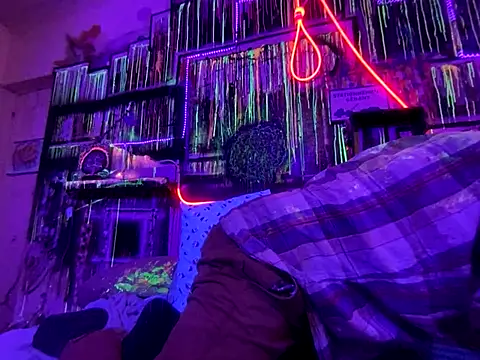 Snapshot of 3615-ULLA chatting on October 2025 05:19:02 PM 3615-ULLA online show from October 2025 05:19:02 PM