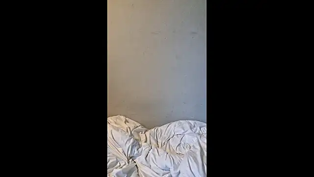 Snapshot of 3615-ULLA chatting on November 2025 03:01:02 PM 3615-ULLA online show from November 2025 03:01:02 PM