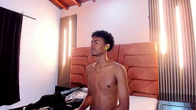 FYKMOR 1 online show from October 2025 04:02:01 AM