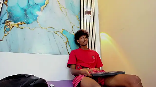 FYKMOR 1 online show from March 2026 07:51:02 PM