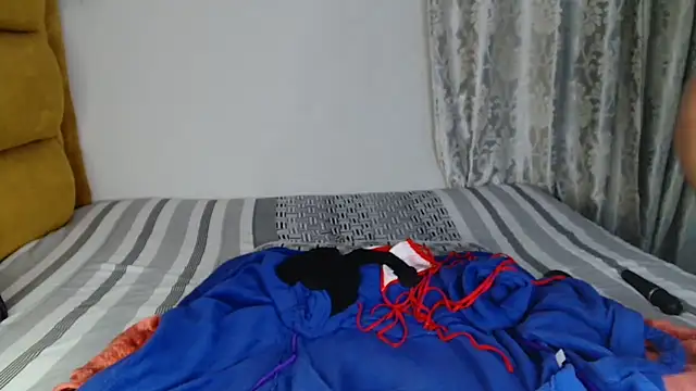 SexxyAddiict online show from April 2026 05:37:01 PM