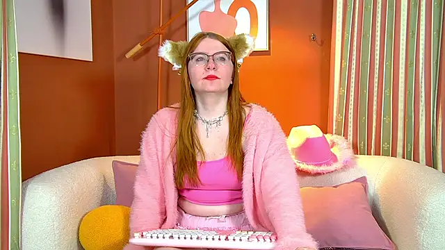 AliceAllisons online show from September 2025 06:34:01 PM