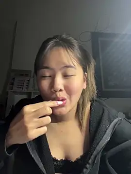 Lucky-nice202 online show from February 2026 05:44:02 PM