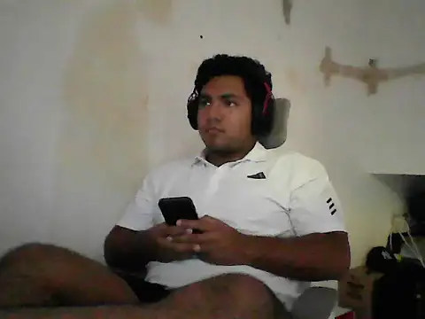 Snapshot of DCHOI_22 chatting on October 2025 10:59:02 PM DCHOI 22 online show from October 2025 10:59:02 PM