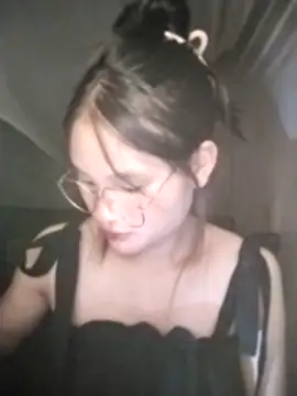 saronla 03 online show from September 2025 03:12:02 PM